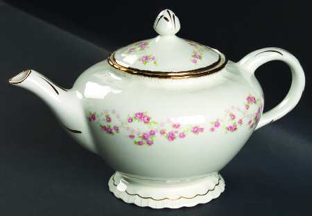 Florence (Scalloped Edge) Teapot & Lid