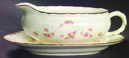 Florence (Scalloped Edge) Gravy Boat & Underplate/Relish