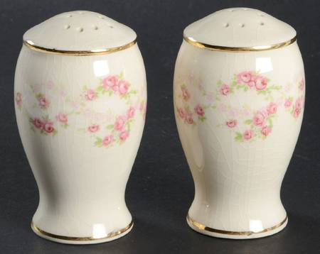 Florence (Scalloped Edge) Salt & Pepper Set