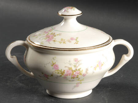 Gwendolyn Sugar Bowl & Lid