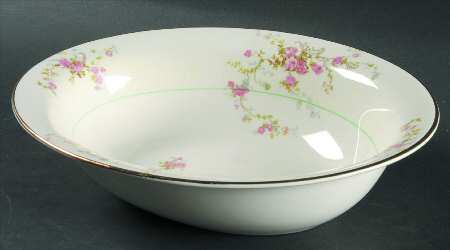 Gwendolyn 9" Oval Vegetable Bowl