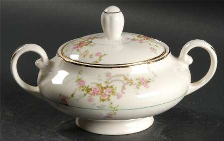 Gwendolyn Sugar Bowl & Lid