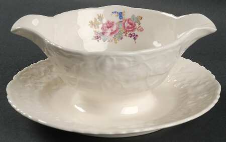 Gypsy Rose Gravy Boat with Attached Underplate