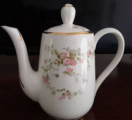 Jean Mini Coffee Pot & Lid