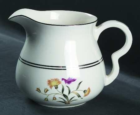 Jubilee 32 Oz Pitcher
