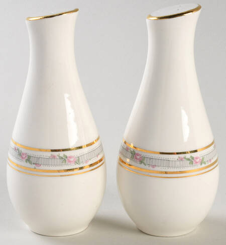 La Belle Salt & Pepper Set