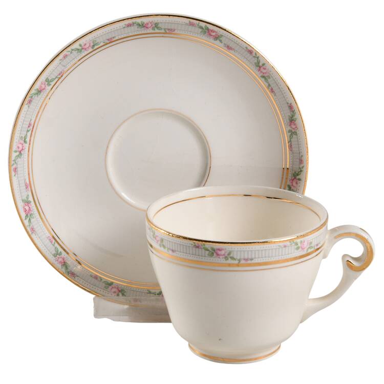 La Belle Footed Demitasse Cup & Saucer Set
