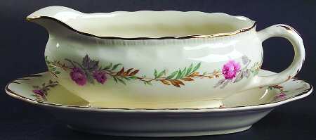 Largo Gravy Boat & Underplate