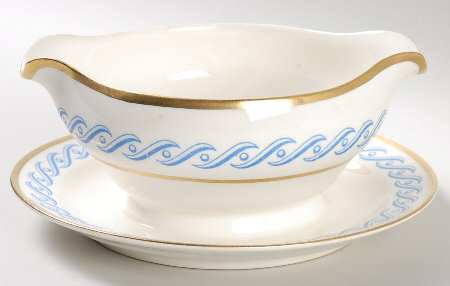 Liberty Blue Gravy Boat with Attached Underplate