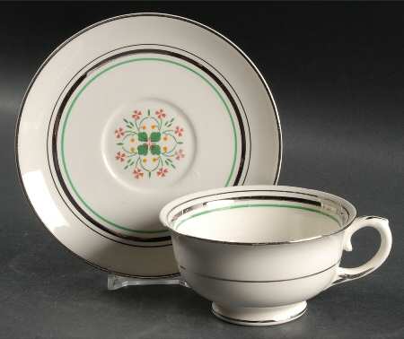 Madison Footed Cup & Saucer Set