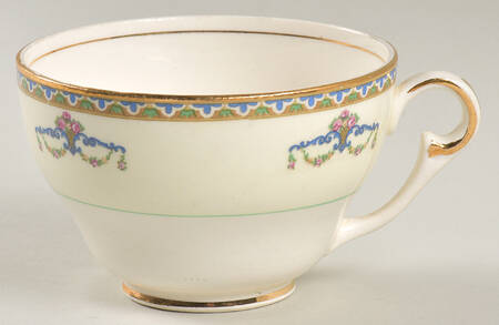 Melrose Footed Cup