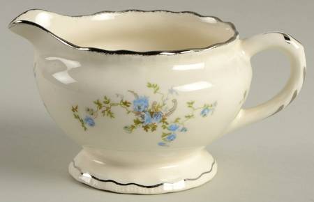 Minuette Creamer