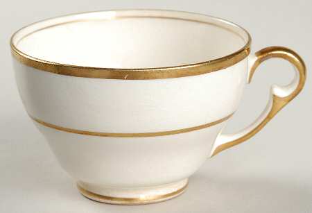 Pembroke Footed Cup