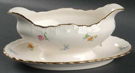 Pinafore (Brushed Gold Trim) Gravy Boat with Attached Underplate