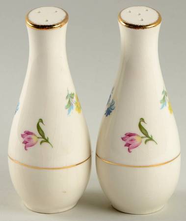 Pinafore (Brushed Gold Trim) Salt & Pepper Set