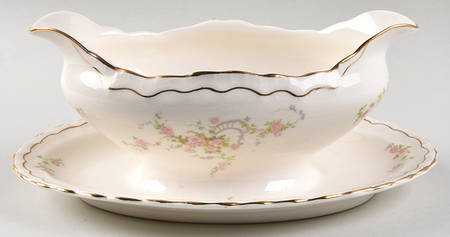 Princess Gravy Boat with Attached Underplate