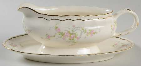Princess Gravy Boat with Attached Underplate