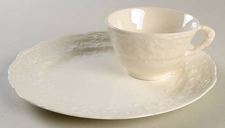 Rose Point Snack Plate & Cup Set