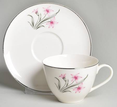 Sharon Flat Cup & Saucer Set