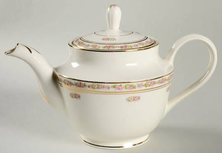St. Regis Teapot & Lid
