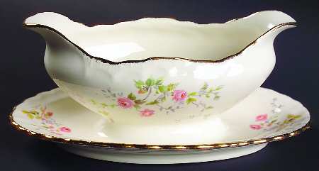 Tralee Gravy Boat with Attached Underplate