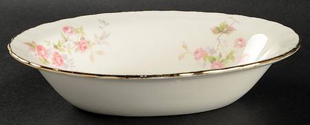 Tralee 9" Oval Vegetable Bowl