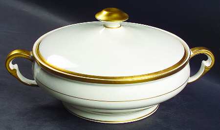 Washington Round Covered Vegetable