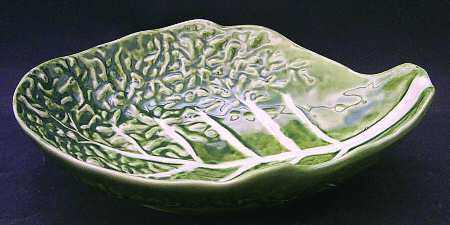 Cabbage Green 11" Oval Vegetable Bowl