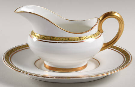 The Athena Gravy Boat & Underplate