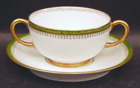Narbonne (Verge, Rim) Footed Bouillon Cup & Saucer