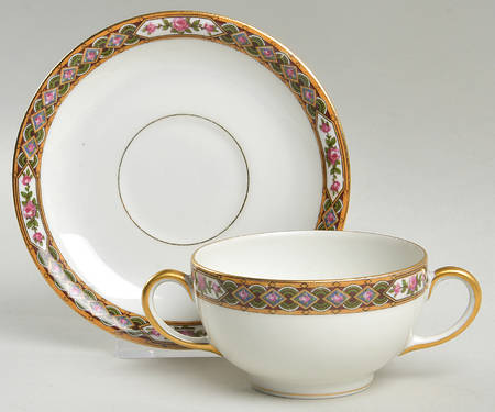 POY28 Flat Bouillon Cup & Saucer