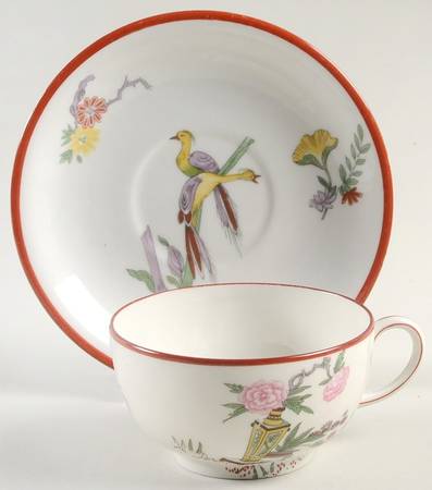 POY52 Footed Cup & Saucer Set