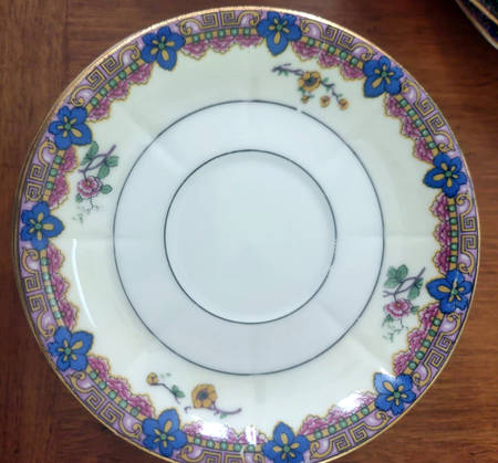 POY56 Saucer