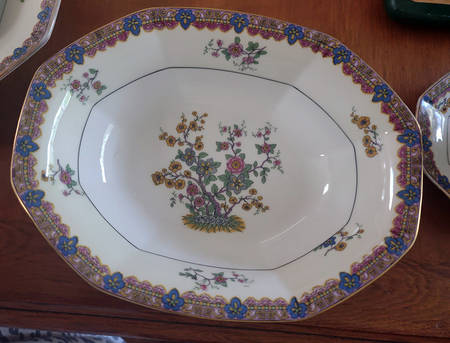 POY56 10" Oval Vegetable Bowl