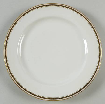 POY65 Luncheon Plate