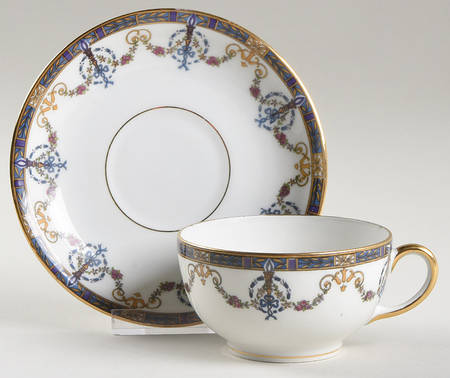 Footed Cup & Saucer Set