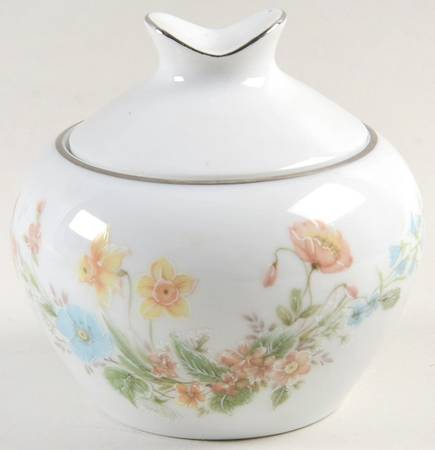 Berkshire Sugar Bowl & Lid