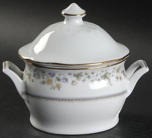 Garland Sugar Bowl & Lid