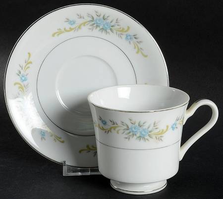 Glen Ellyn Footed Cup & Saucer Set