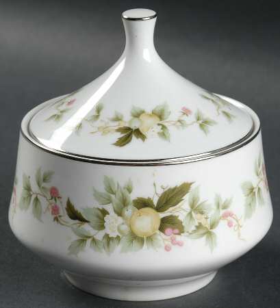 Pickwick Sugar Bowl & Lid
