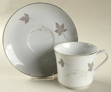 Silver Maple Flat Cup & Saucer Set