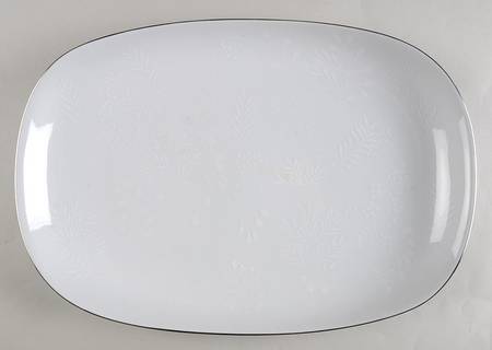 Snow Fern 15" Oval Serving Platter