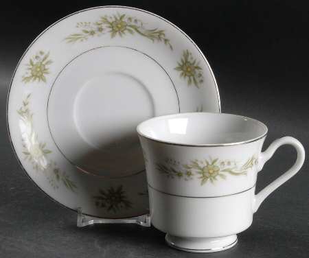 Sweet Hearts Footed Cup & Saucer Set