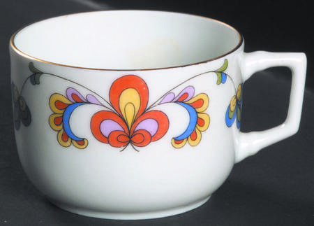 Farmer's Rose (Rim, Gold Trim) Flat Demitasse Cup
