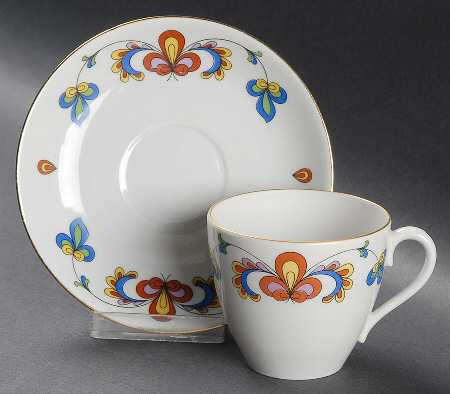 Farmer's Rose (Rim, Gold Trim) Footed Demitasse Cup & Saucer Set