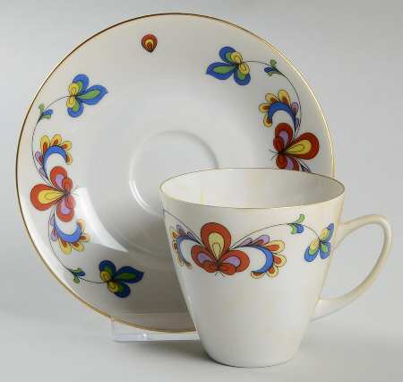 Farmer's Rose (Rim, Gold Trim) Flat Cup & Saucer Set