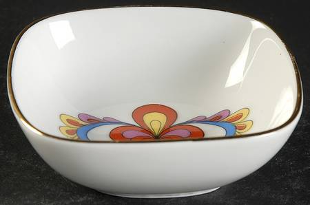 Farmer's Rose (Rim, Gold Trim) Sauce Dip