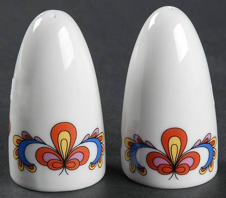 Farmer's Rose (Rim, Gold Trim) Salt & Pepper Set