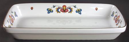 Farmer's Rose (Rim, Gold Trim) 11" Rectangular Serving Platter