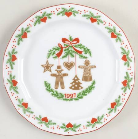 Hearts & Pines (Multisided) 1991 Collector Plate